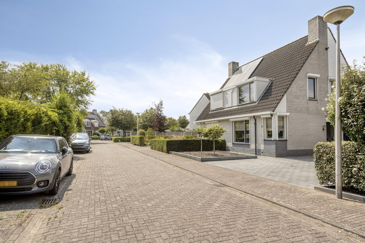 Tussenwoning te koop: De Mudde 8, Steenbergen