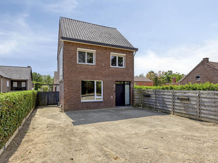 Diestersteenweg 124 3680 Maaseik 