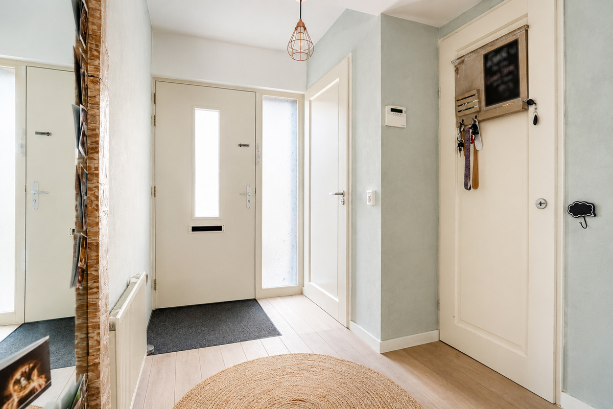Hoekwoning te koop: Margrijhof 2, Nootdorp