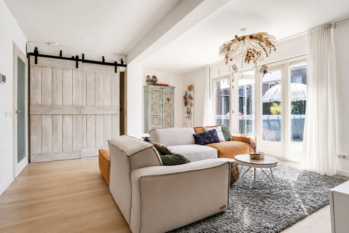 Hoekwoning te koop: Margrijhof 2, Nootdorp