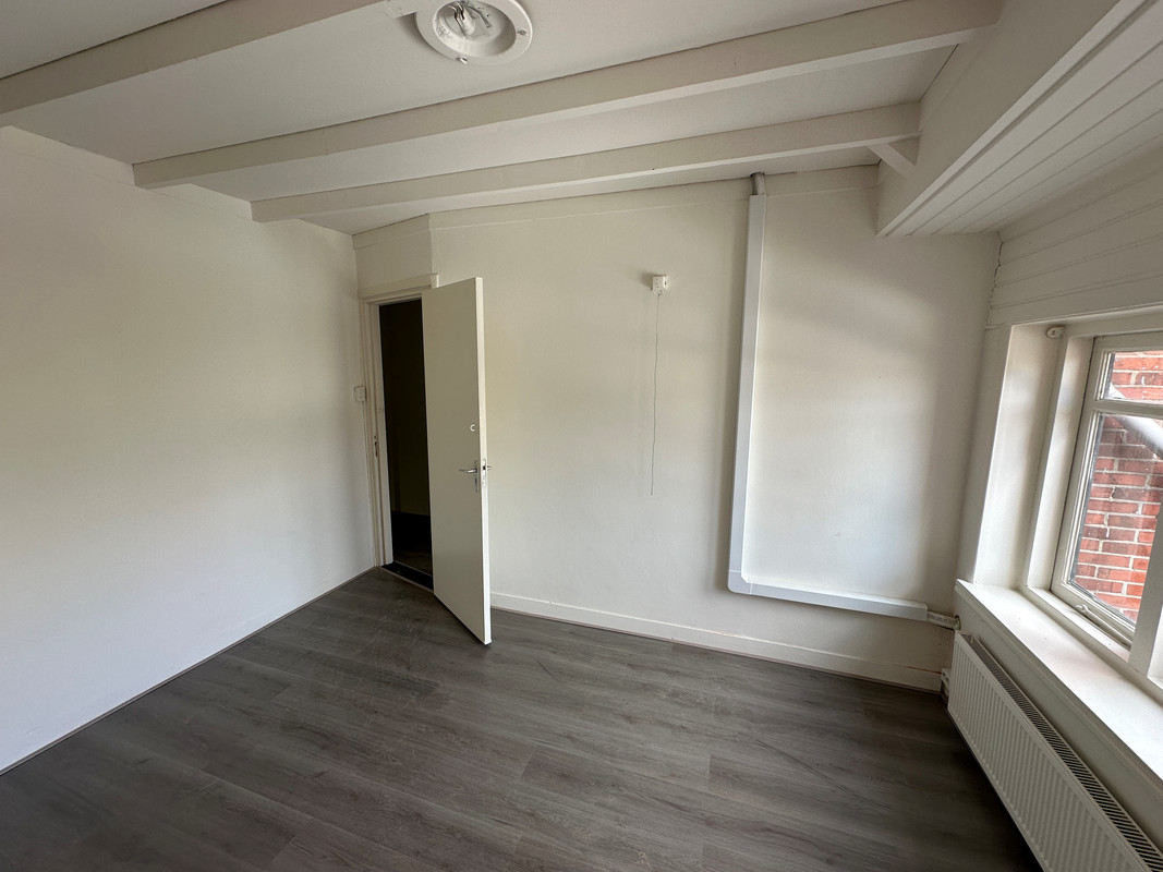 Appartement te huur: Van Houtenlaan 4, Groningen