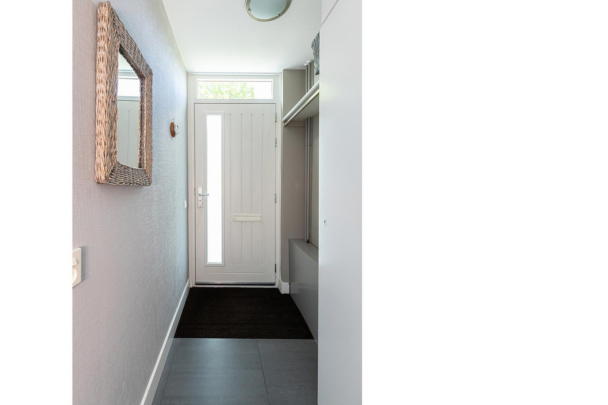 Tussenwoning te koop: Roerdompstraat 48, Groot-Ammers