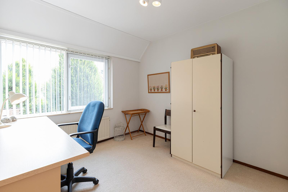 Tussenwoning te koop: Roerdompstraat 48, Groot-Ammers