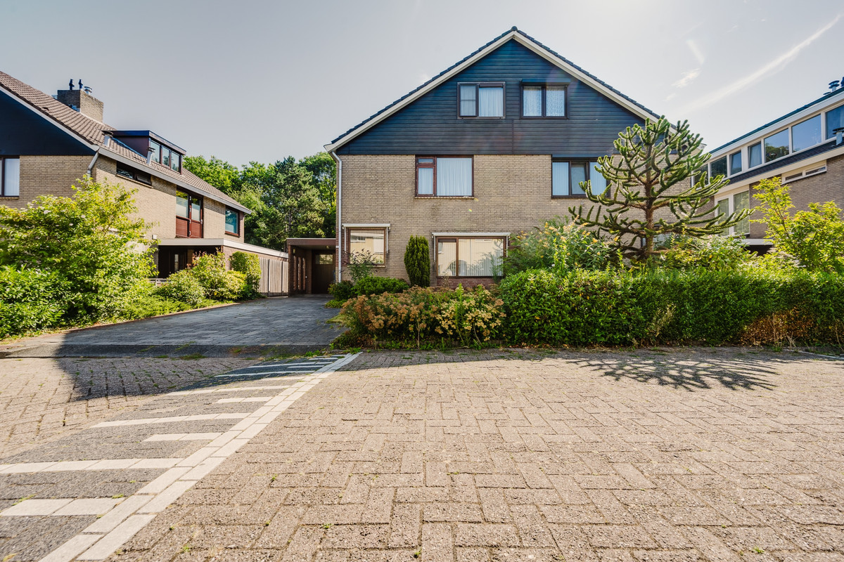 Hoekwoning te koop: Mercatorlaan 8, Spijkenisse