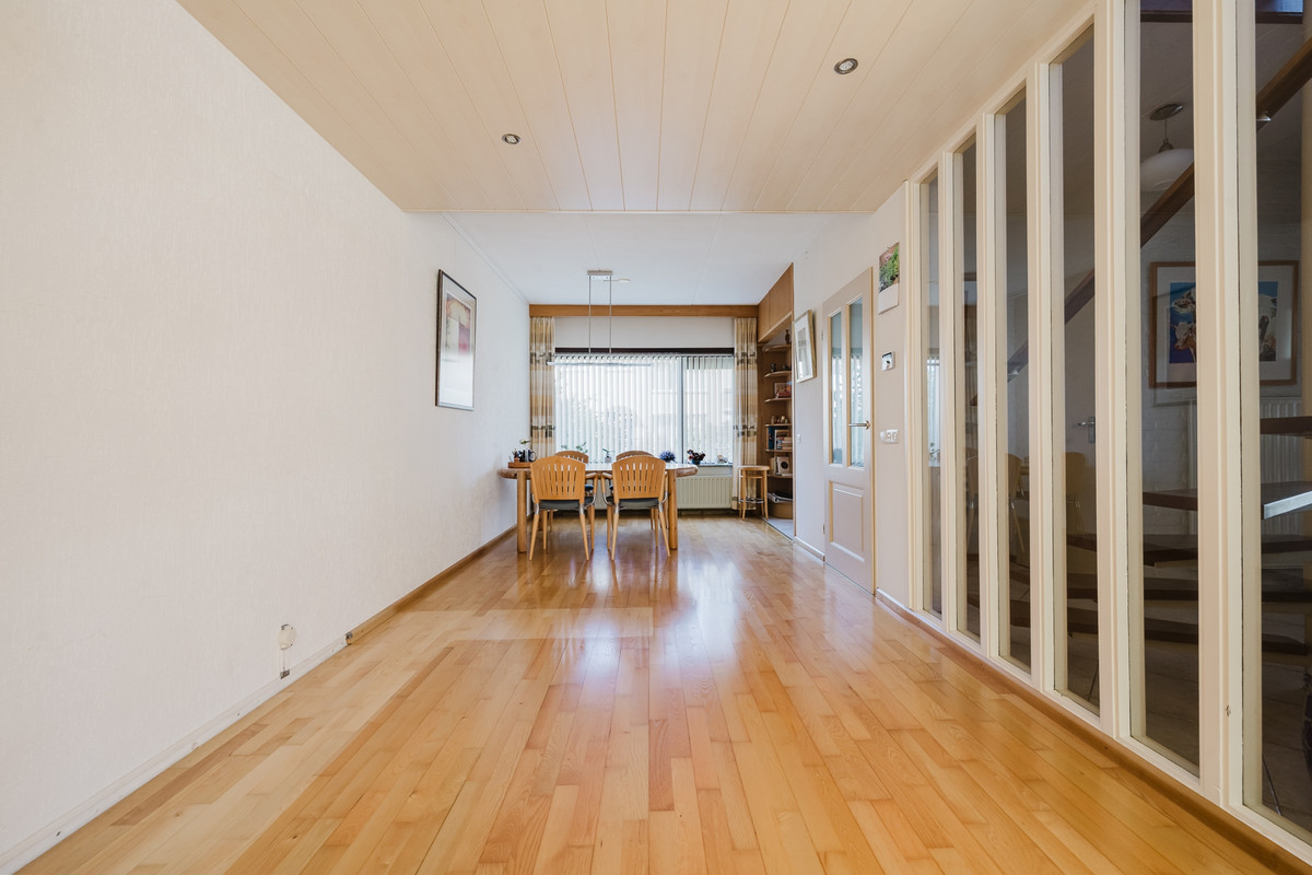 Hoekwoning te koop: Mercatorlaan 8, Spijkenisse