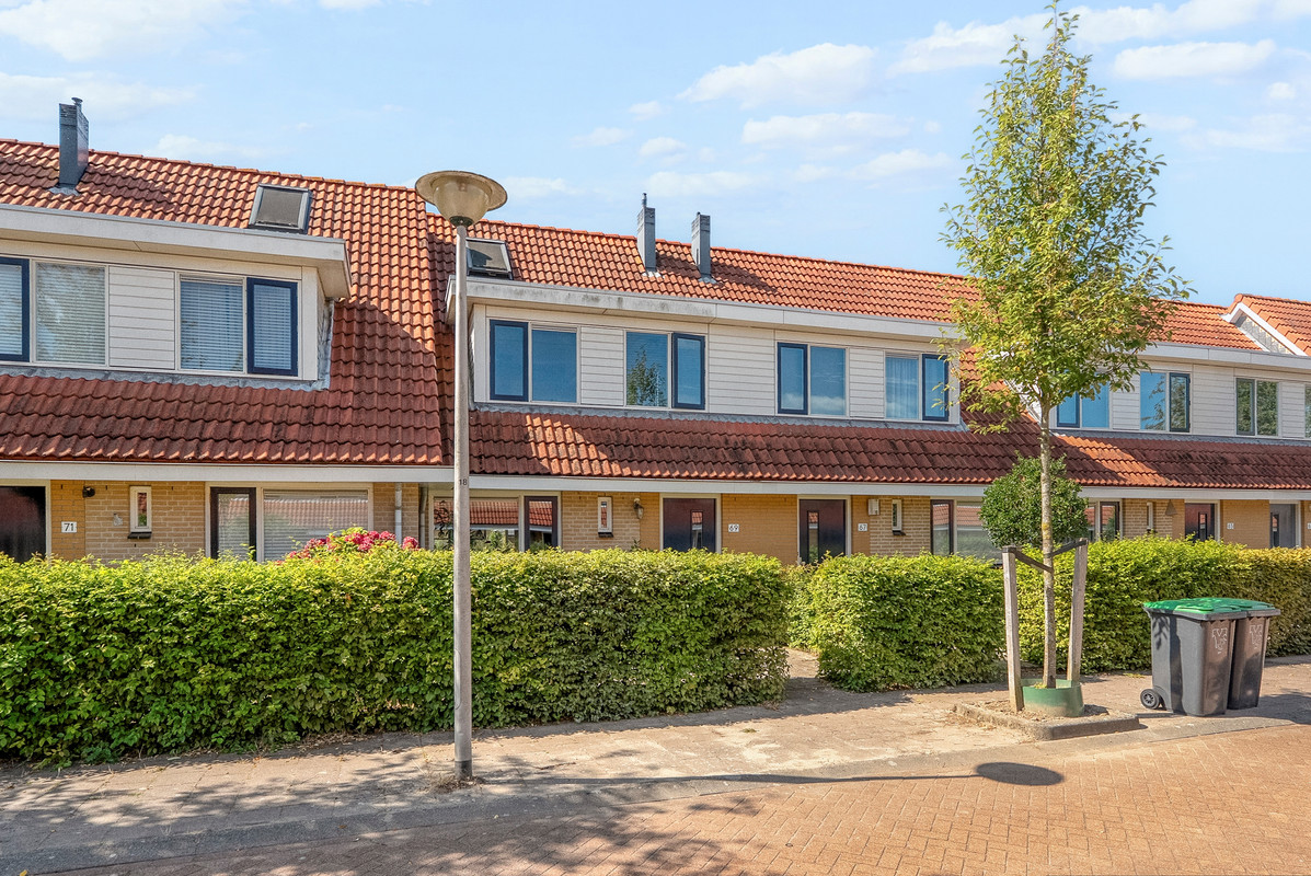 Tussenwoning te koop: Riedertuin 69, Barendrecht