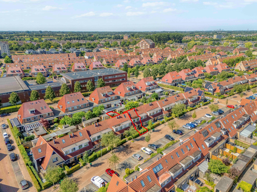 Tussenwoning te koop: Riedertuin 69, Barendrecht