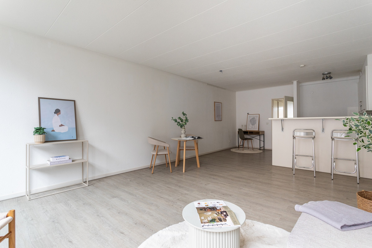 Appartement te koop: Laan van Roos en Doorn 11B, 'S-Gravenhage