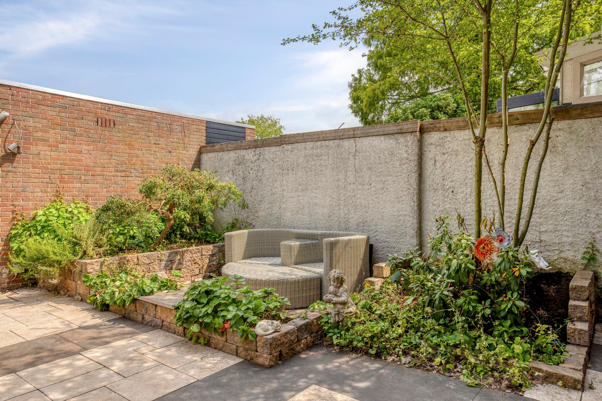 Tussenwoning te koop: Gaspeldoornlaan 10, Gouda