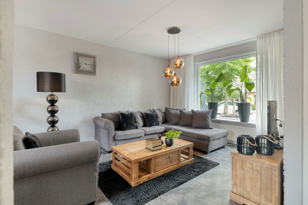 Tussenwoning te koop: Marehoekstraat 56, Oud-Vossemeer