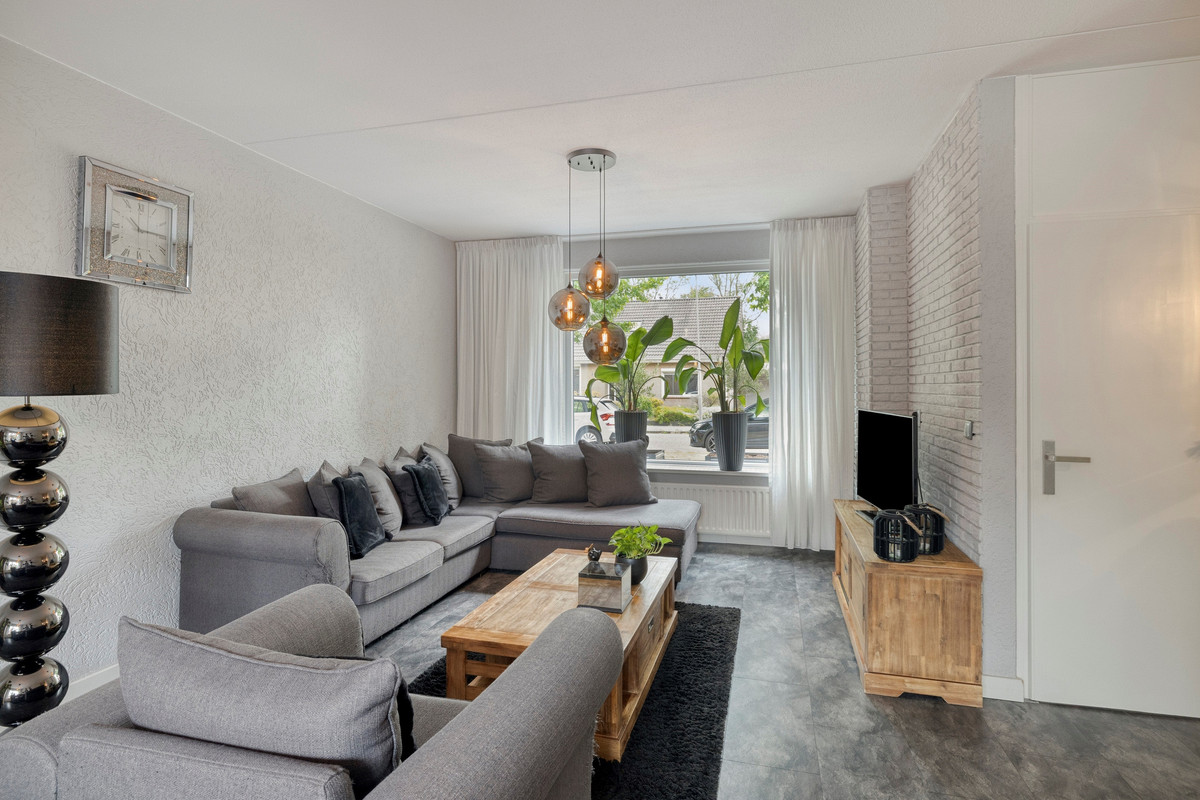Tussenwoning te koop: Marehoekstraat 56, Oud-Vossemeer