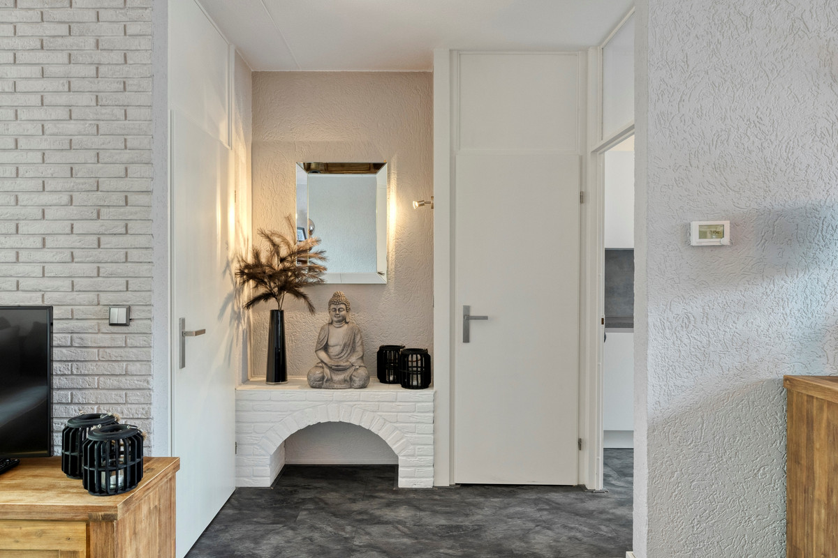 Tussenwoning te koop: Marehoekstraat 56, Oud-Vossemeer