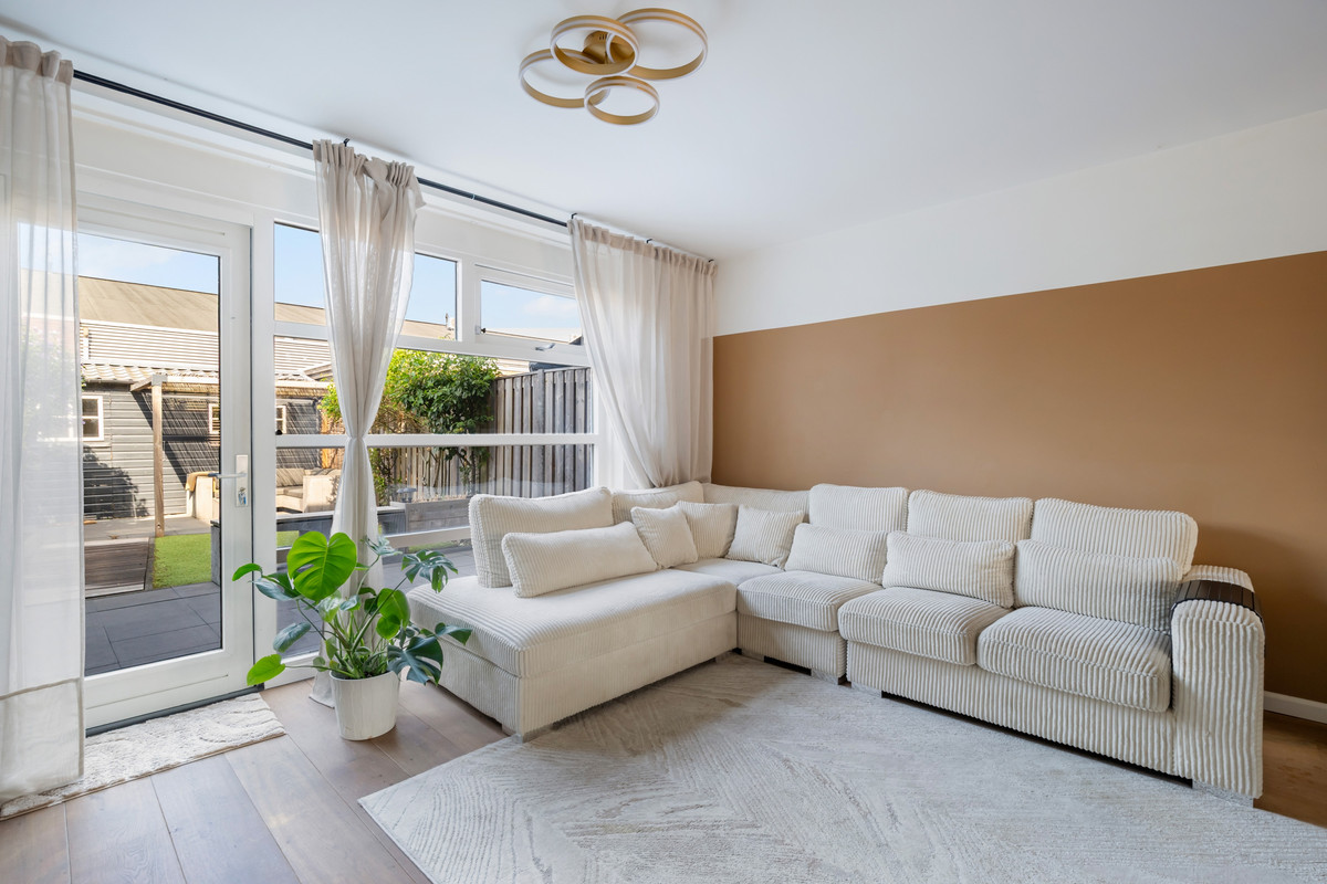 Tussenwoning te koop: Rijksstraatweg 91B, Dordrecht
