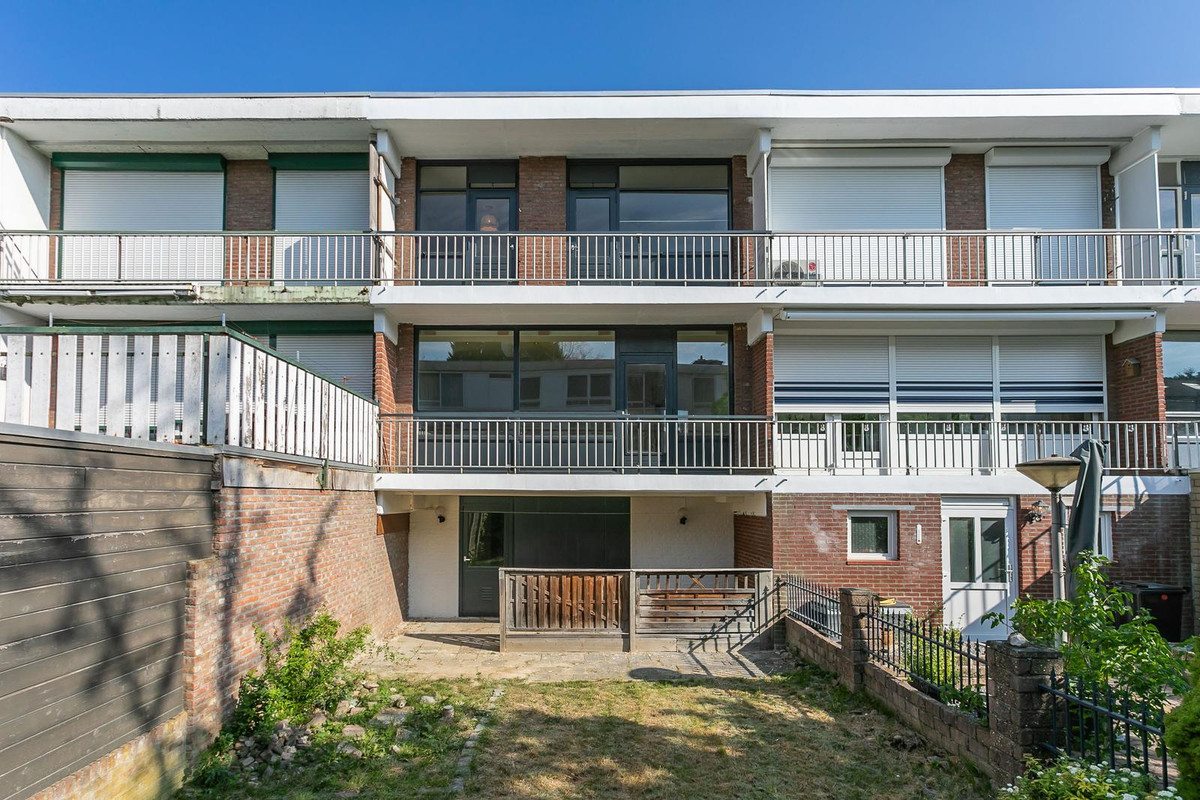 Hoekwoning te koop: Italiëlaan 28, Heerlen