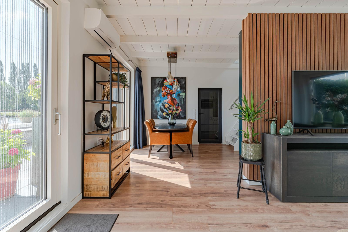 Hoekwoning te koop: Noordkade 241, Waddinxveen