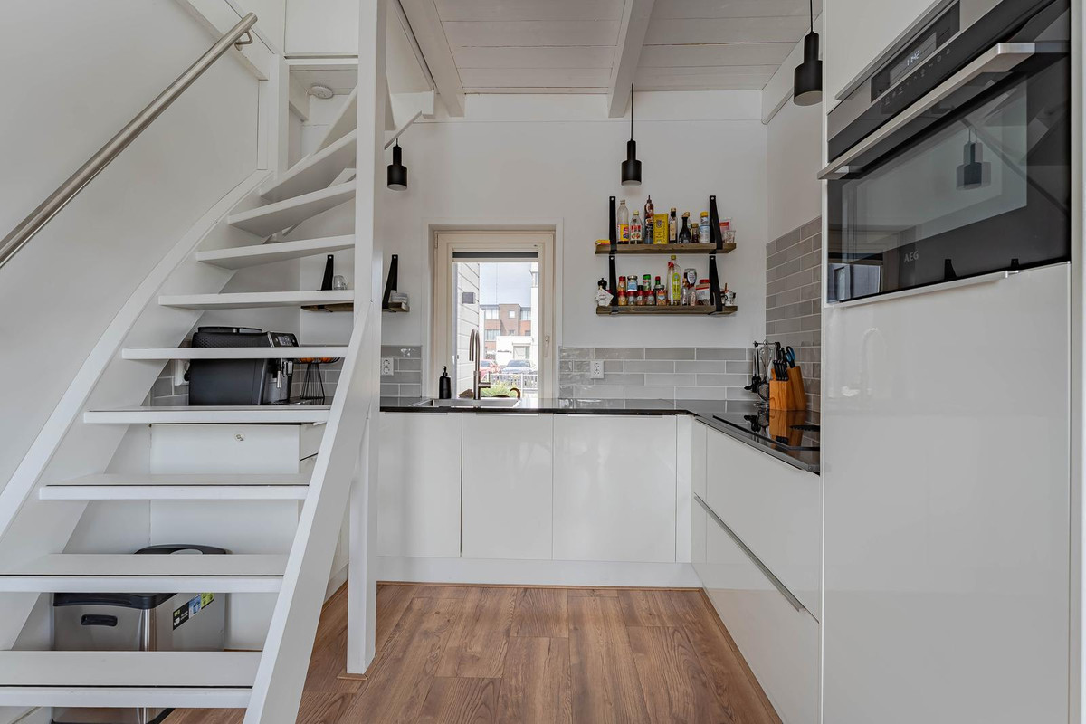 Hoekwoning te koop: Noordkade 241, Waddinxveen