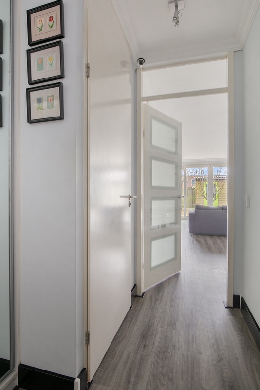 Tussenwoning te huur: Athenesingel 30, 'S-Gravenhage