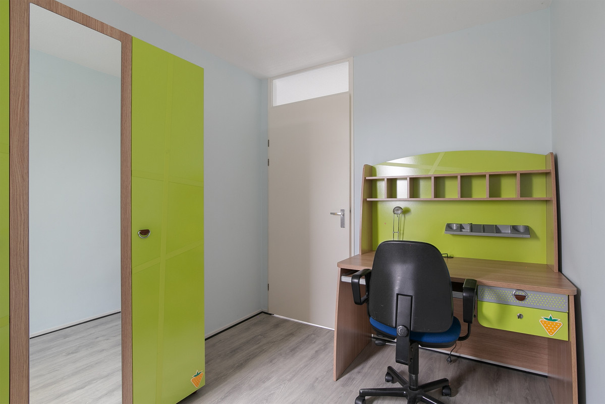 Tussenwoning te huur: Athenesingel 30, 'S-Gravenhage
