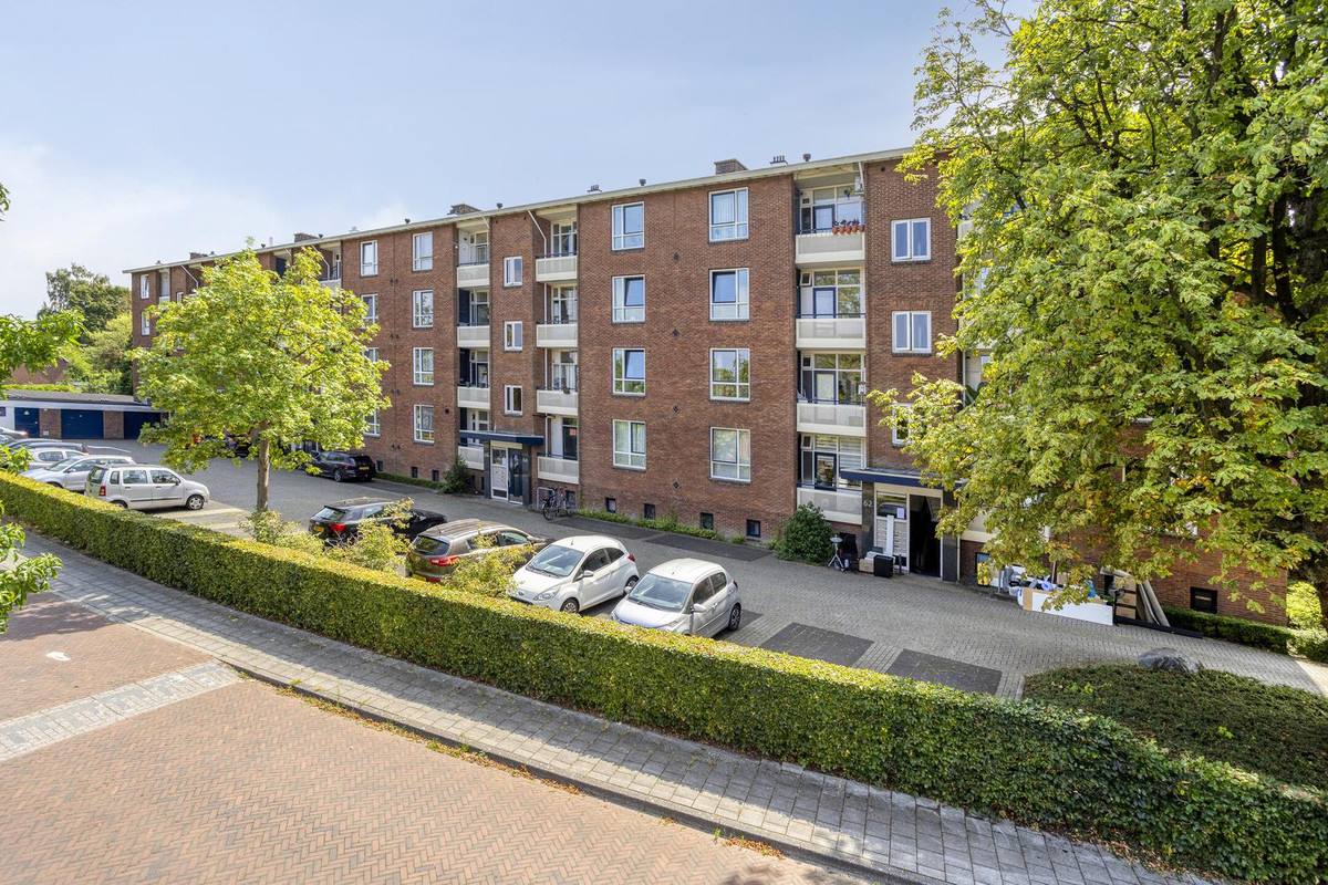 Appartement te koop: Van Musschenbroekstraat 66-1, Enschede