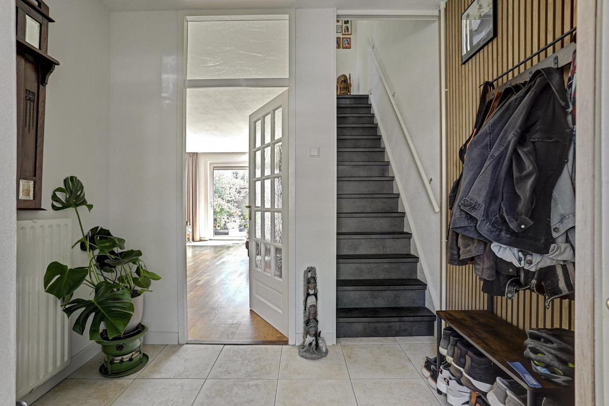 Tussenwoning te koop: Eikenlaan 34, 'S-Gravenzande