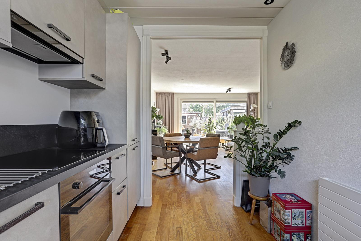 Tussenwoning te koop: Eikenlaan 34, 'S-Gravenzande