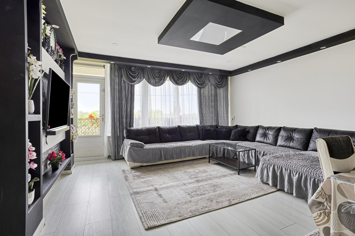 Appartement te koop: Pharus 143, Zaandam