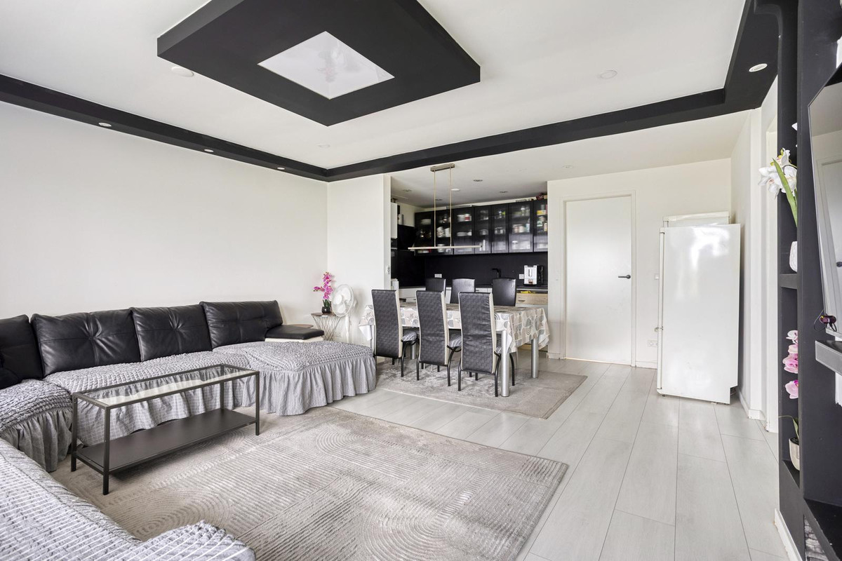 Appartement te koop: Pharus 143, Zaandam