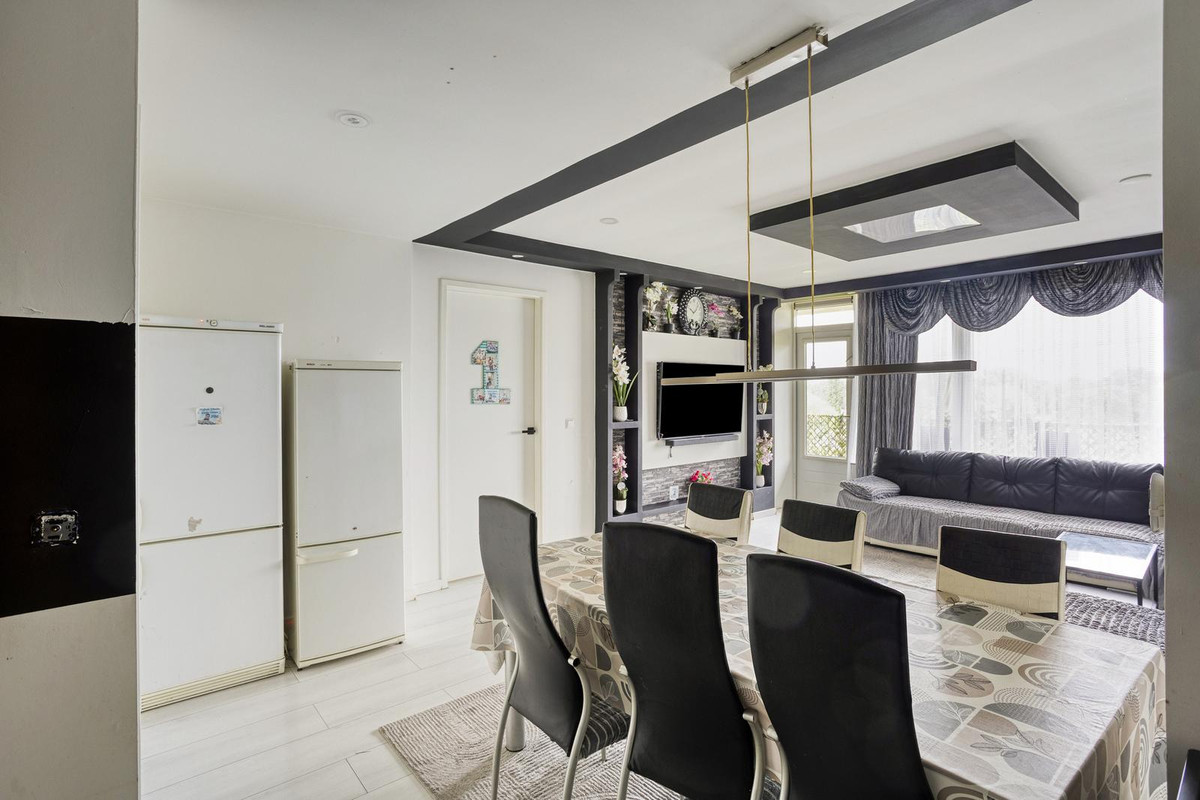 Appartement te koop: Pharus 143, Zaandam