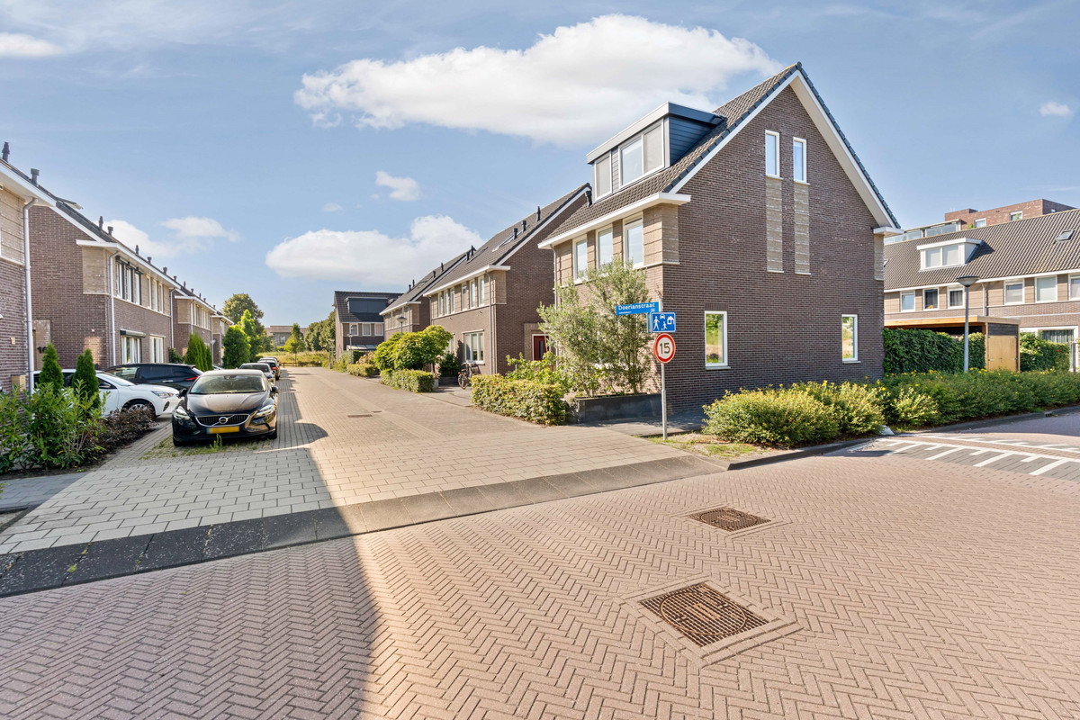 Vrijstaande woning te koop: Doerianstraat 39, Almere