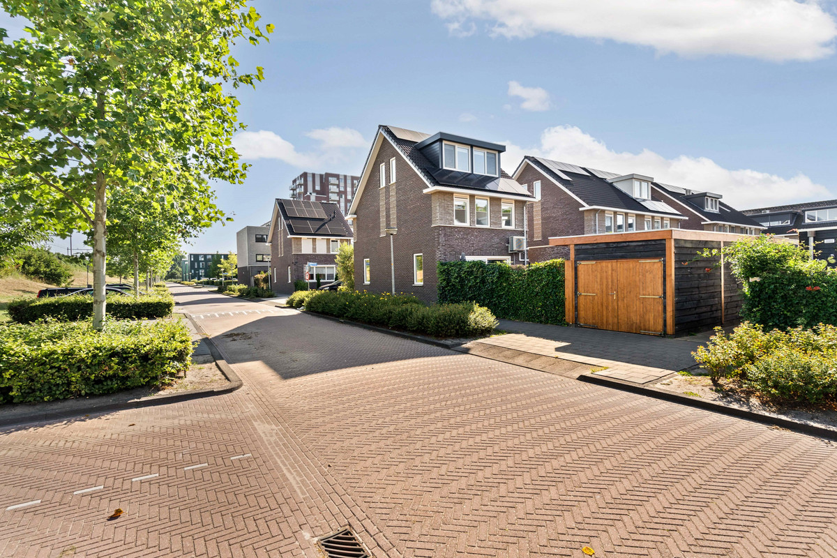 Vrijstaande woning te koop: Doerianstraat 39, Almere