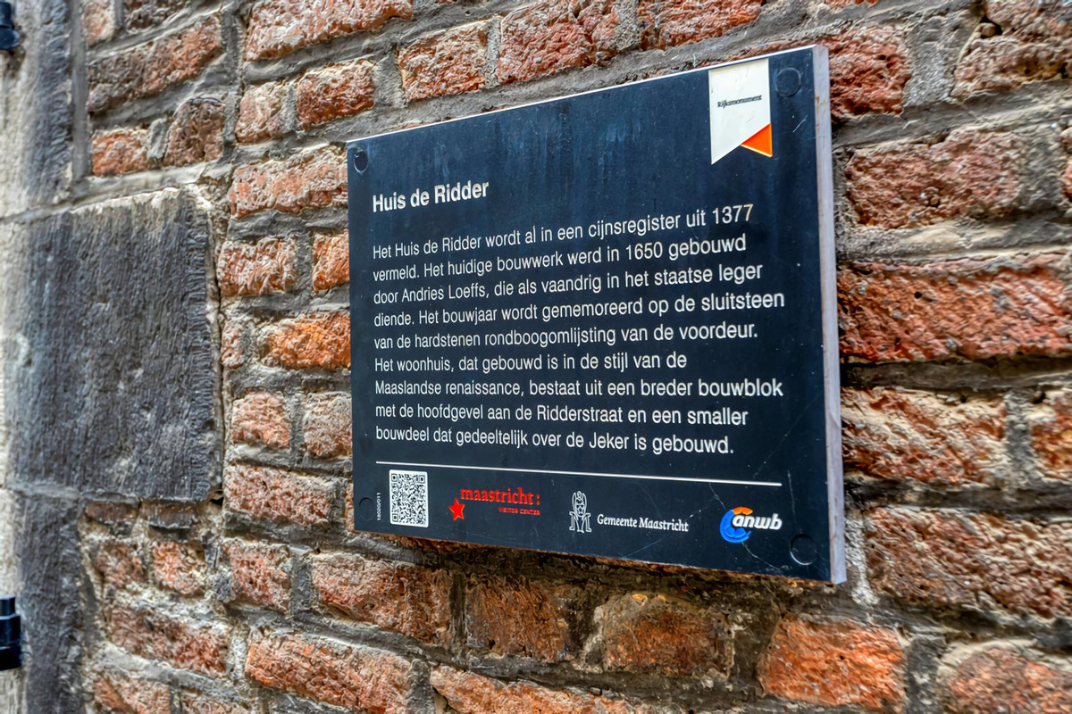 Hoekwoning te huur: Bisschopsmolengang 2B, Maastricht