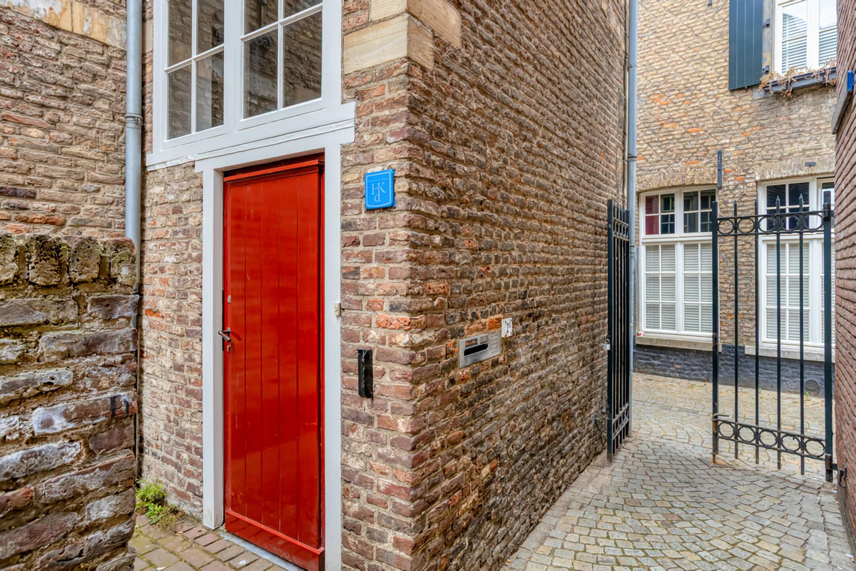 Hoekwoning te huur: Bisschopsmolengang 2B, Maastricht