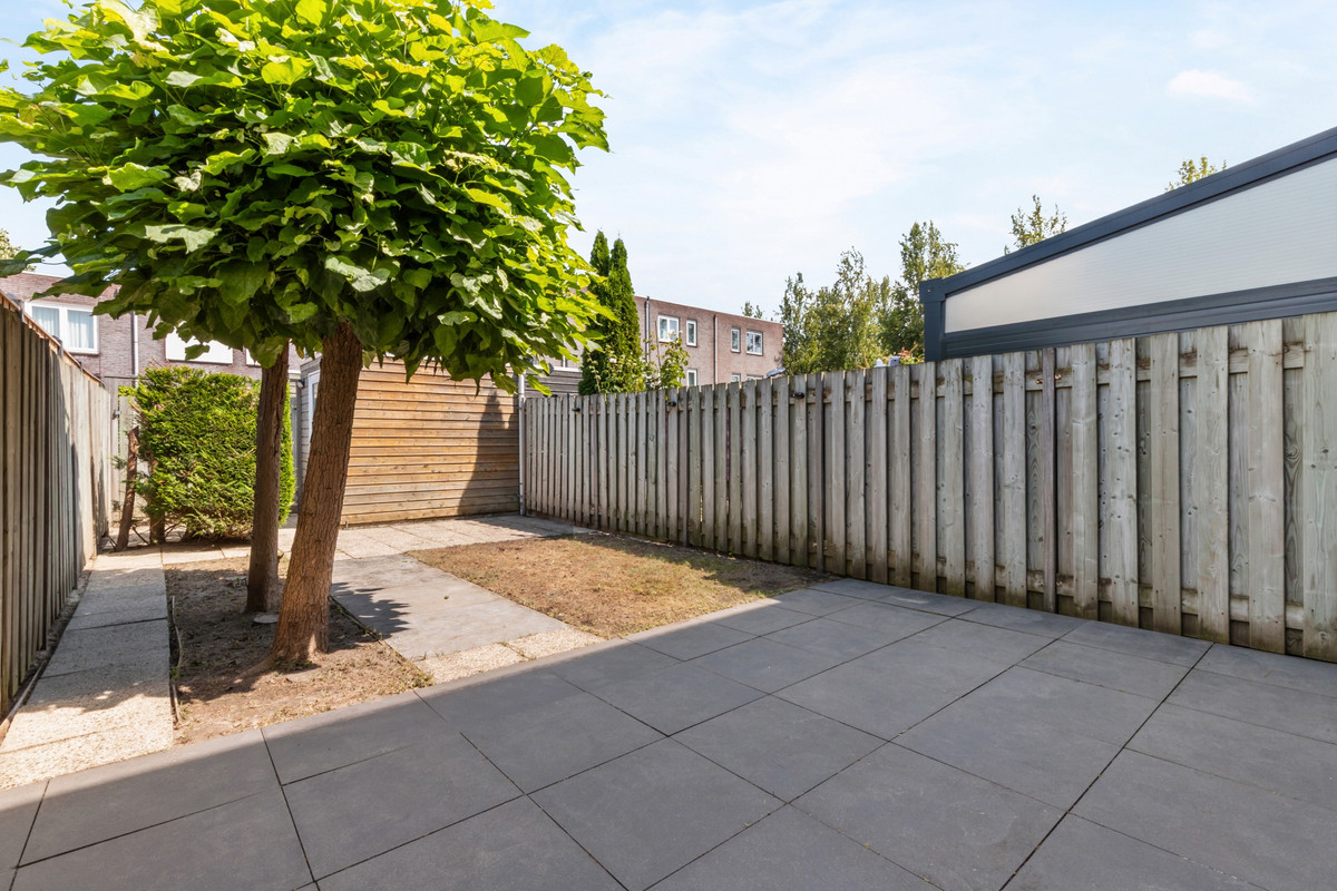 Tussenwoning te koop: Holbeinstraat 47, Almere