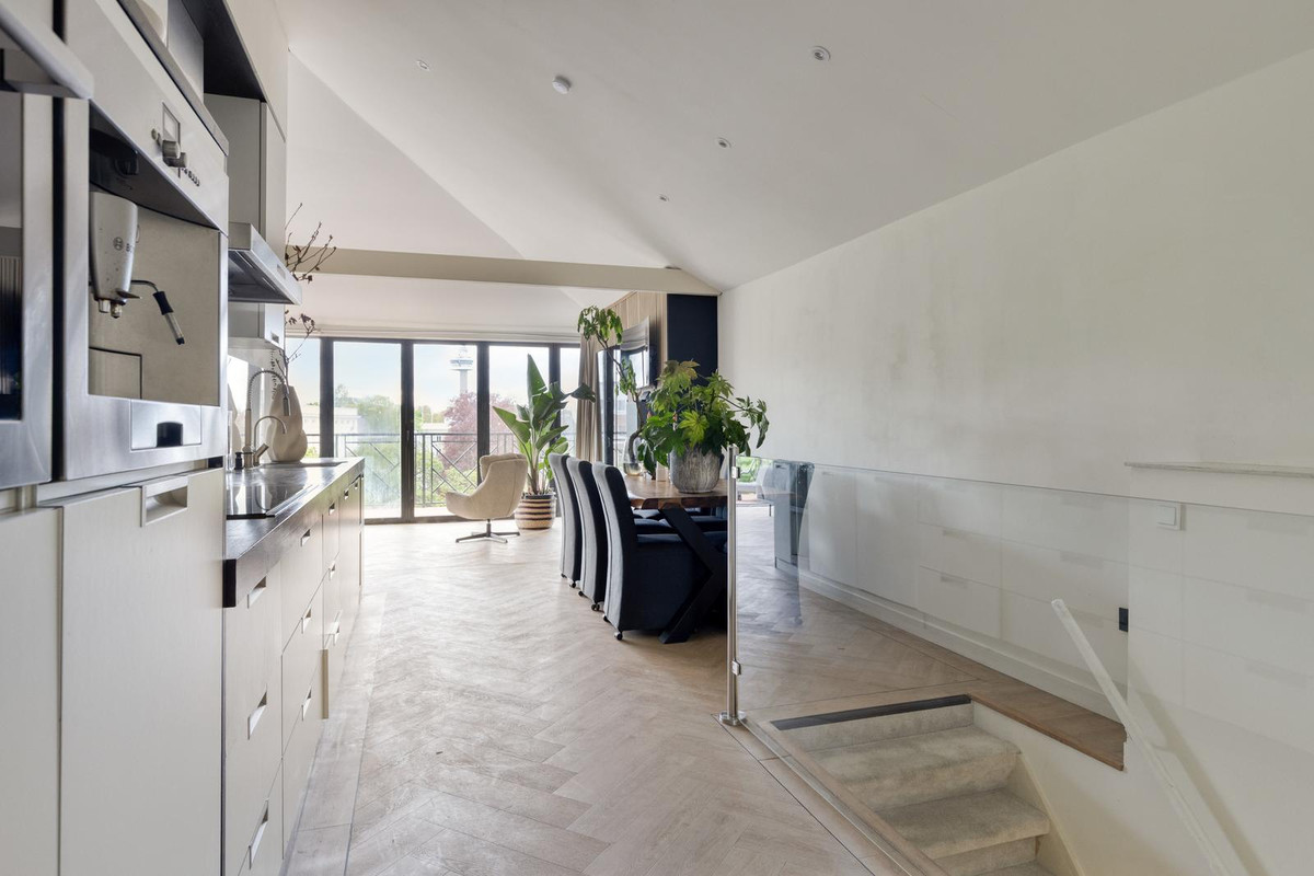 Appartement te huur: Van Vollenhovenstraat 33B, Rotterdam