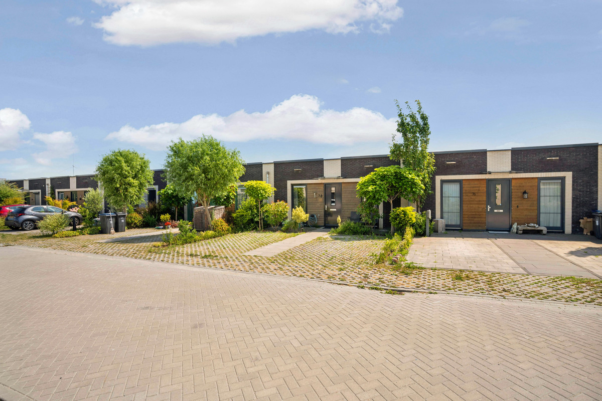 Tussenwoning te koop: Isaac Newtonstraat 78, Almere