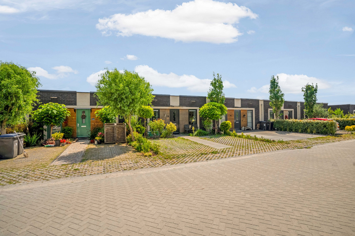 Tussenwoning te koop: Isaac Newtonstraat 78, Almere