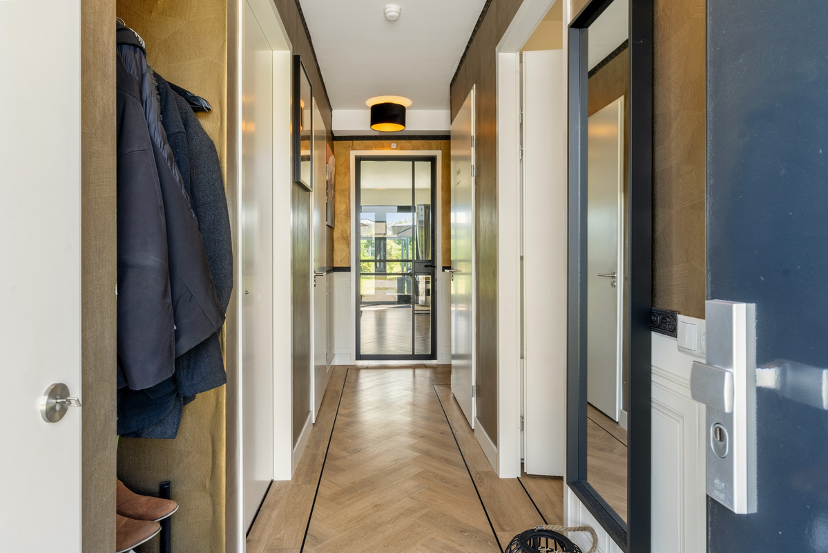Tussenwoning te koop: Isaac Newtonstraat 78, Almere