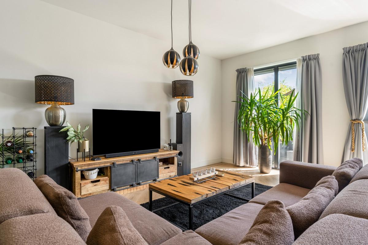 Tussenwoning te koop: Isaac Newtonstraat 78, Almere
