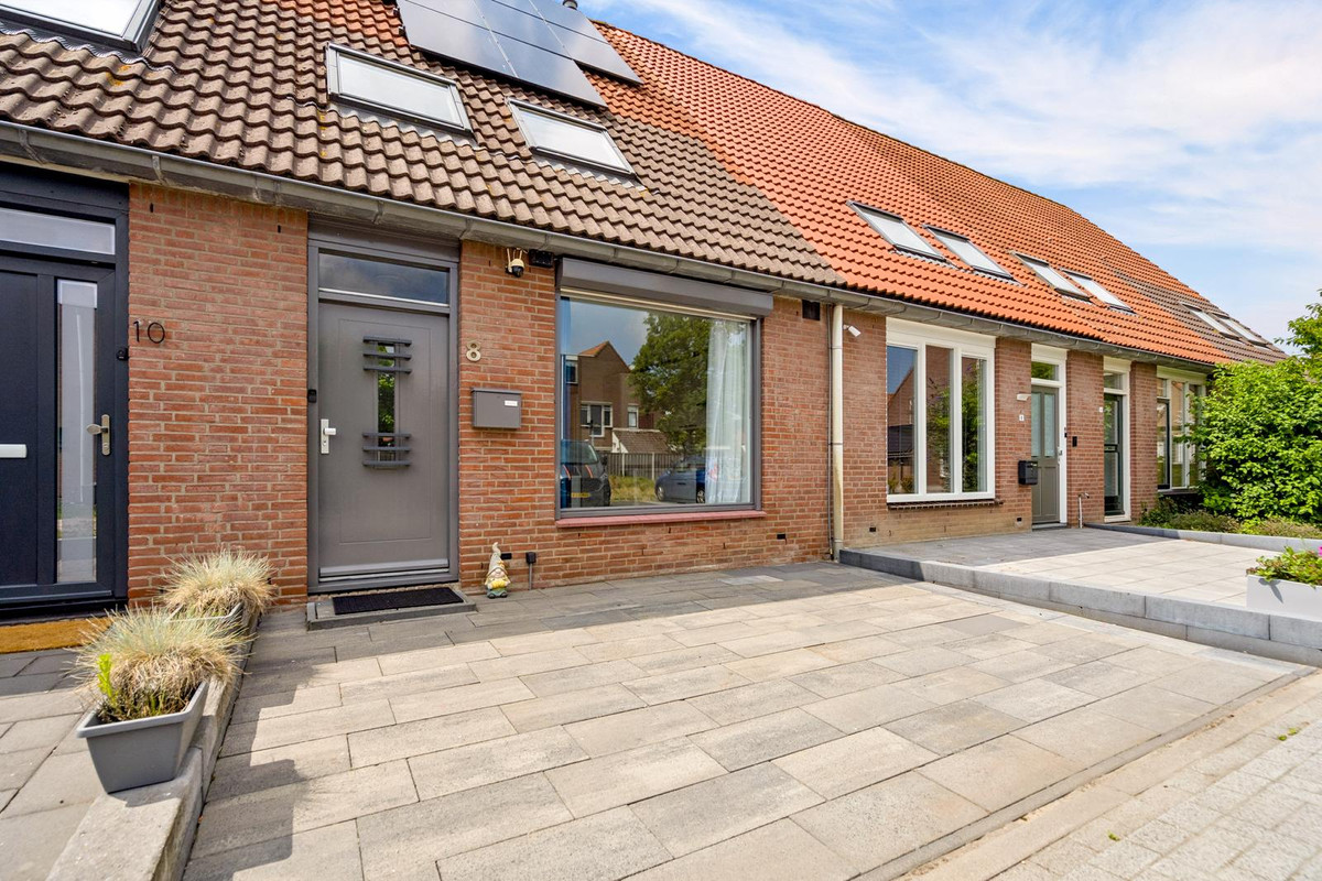 Tussenwoning te koop: Purmer 8, Lelystad