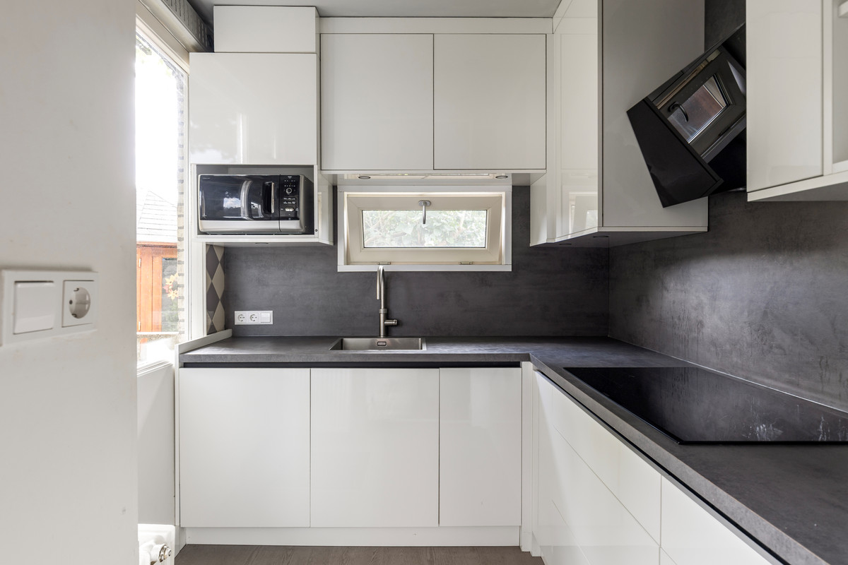 Hoekwoning te koop: Adriaan Van Altenastraat 5, Dordrecht