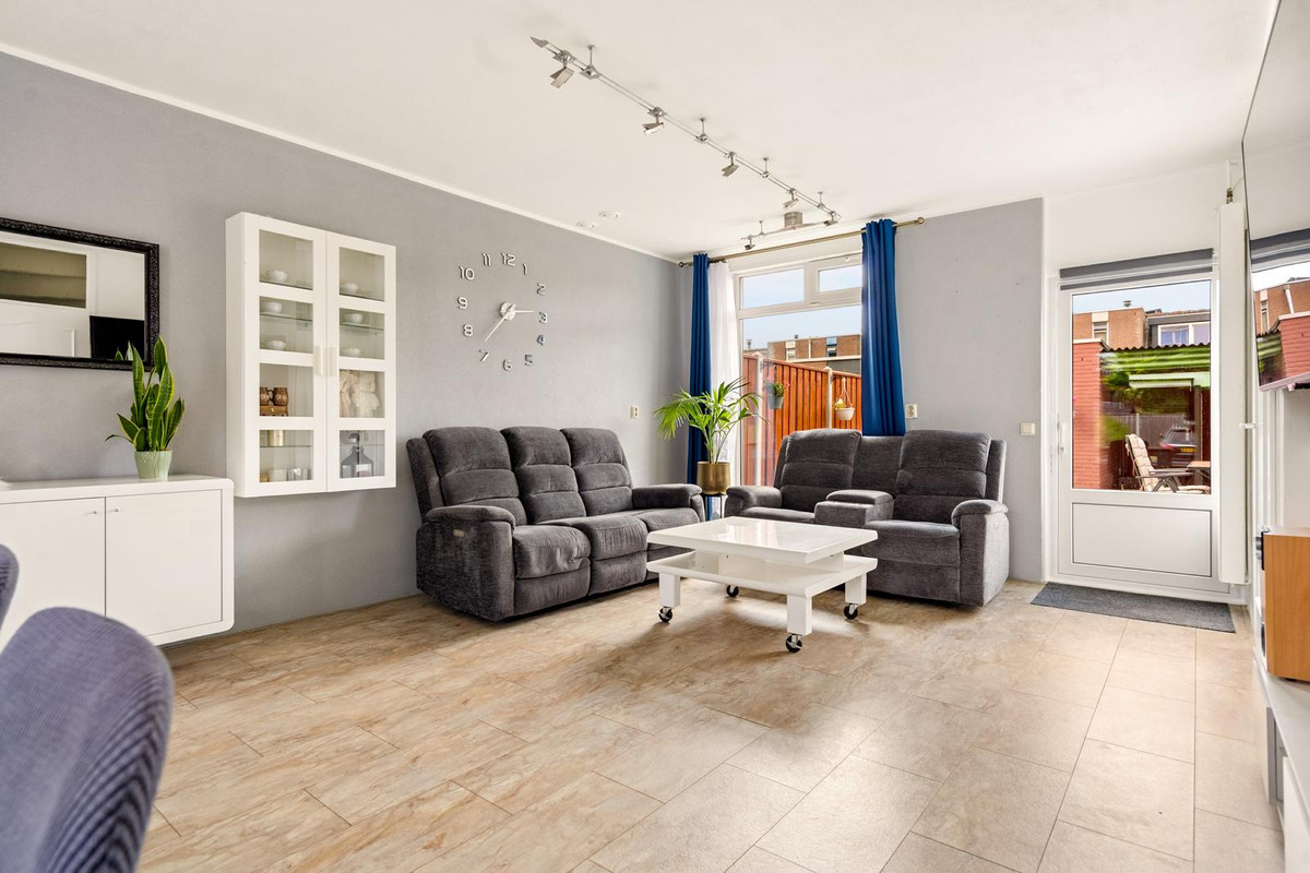 Tussenwoning te koop: Purmer 8, Lelystad