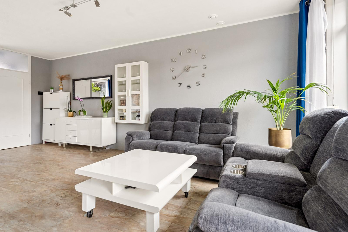Tussenwoning te koop: Purmer 8, Lelystad