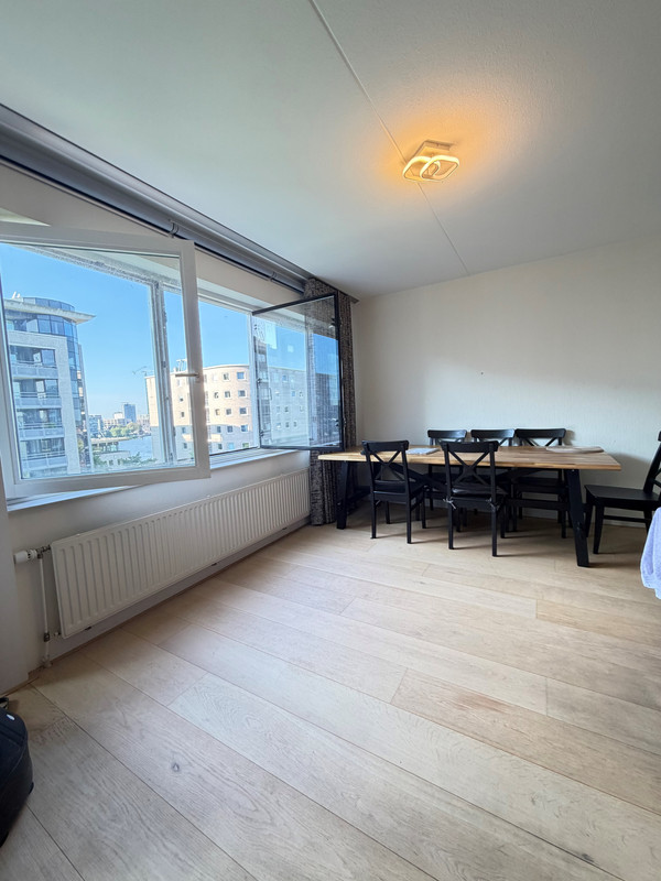 Appartement te huur: Omval 285, Amsterdam