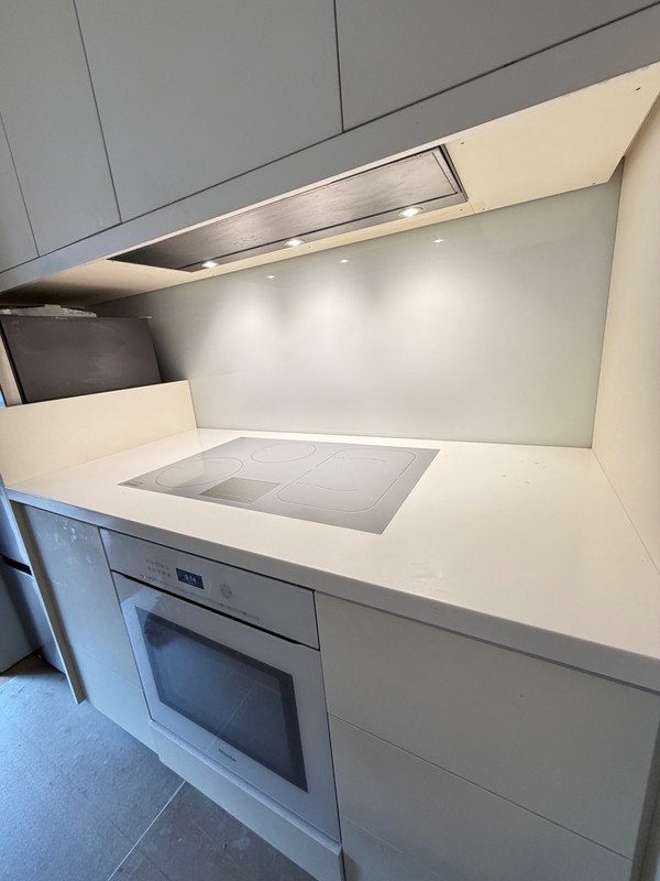 Appartement te huur: Omval 285, Amsterdam