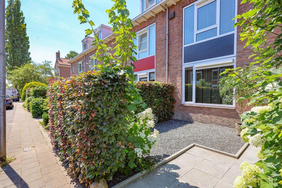 Tussenwoning te koop: Eikenrodelaan 73, Amstelveen