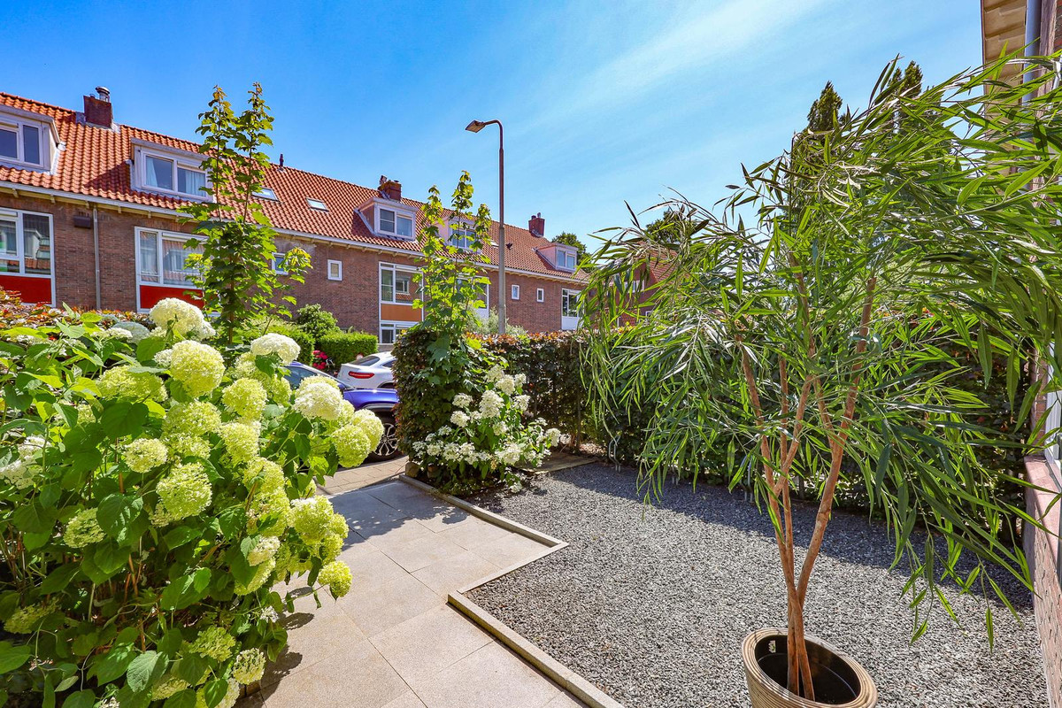Tussenwoning te koop: Eikenrodelaan 73, Amstelveen