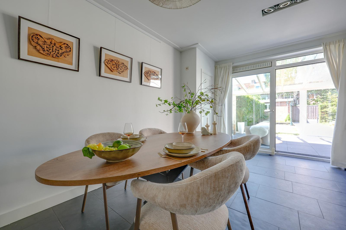 Tussenwoning te koop: Eikenrodelaan 73, Amstelveen