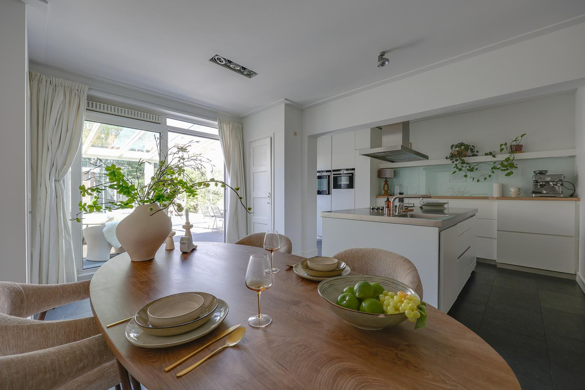 Tussenwoning te koop: Eikenrodelaan 73, Amstelveen