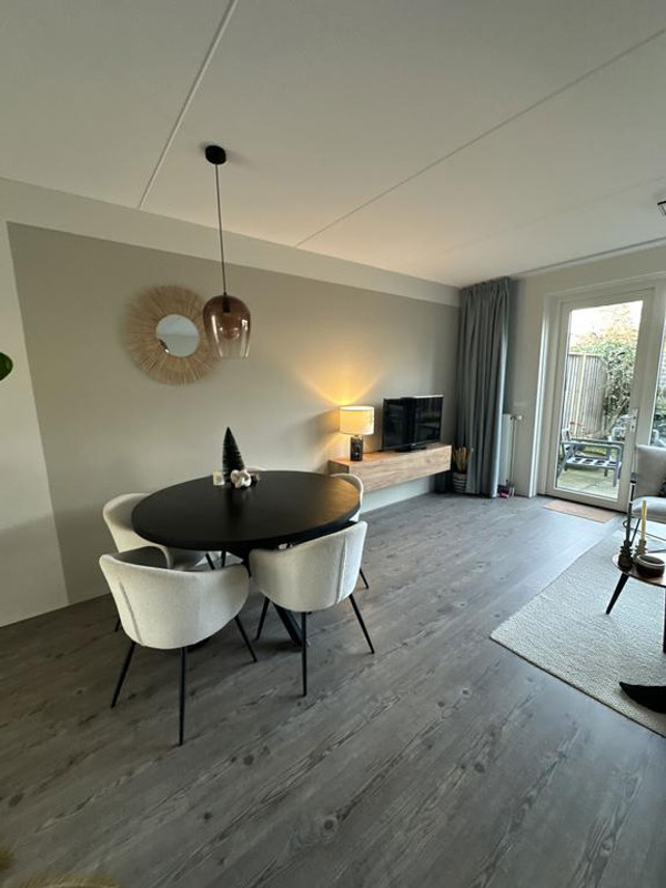 Tussenwoning te huur: Zaanstraat 160, Deventer