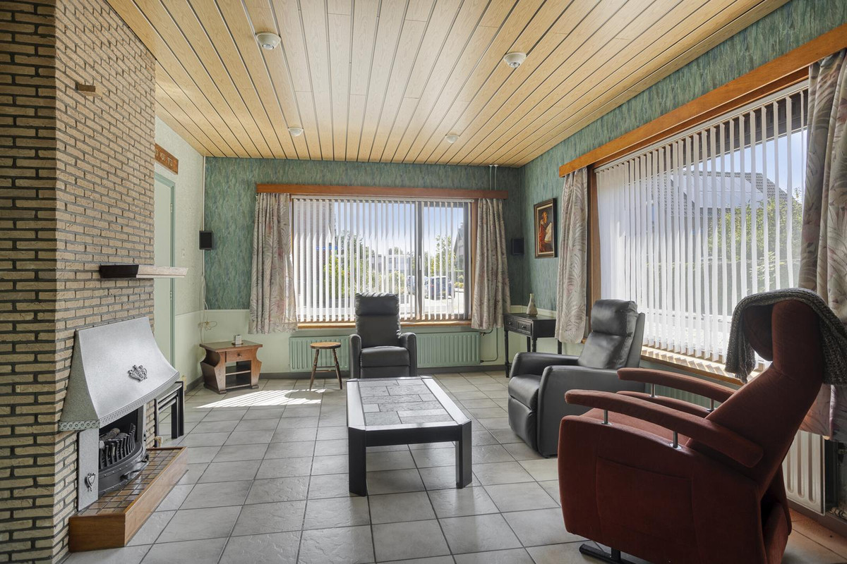 Vrijstaande woning te koop: Hummelstraat 1, Sas Van Gent